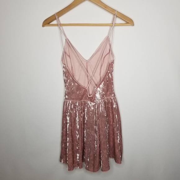 LA Hearts Velvet Romper EUC - Picture 6 of 6